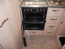 Auto-Sleepers Bourton 2023 - Thumb 44