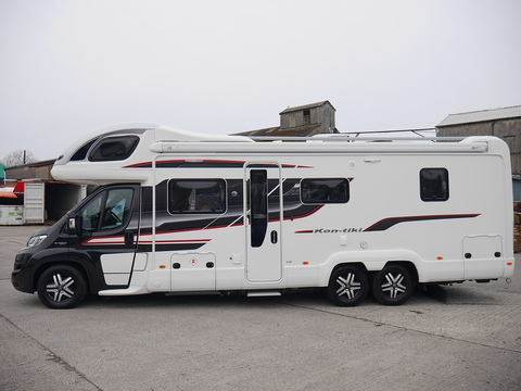 669 Black Edition 2300 Motorhome Manual Diesel