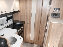 Swift Kon Tiki 2021 Dynamic 675 - Thumb 49