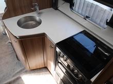 Swift Kon Tiki 2021 Dynamic 675 - Thumb 60