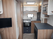 Swift Escape 2021 612 - Thumb 24