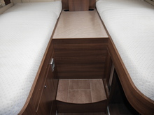 Burstner Elegance 2016 i810 - Thumb 70
