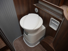 Burstner Elegance 2016 i810 - Thumb 77