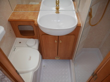 Auto-Sleeper Mirage 2003 5000 - Thumb 54