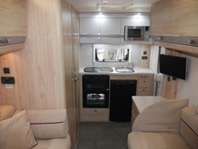 Elddis Majestic 2017 115 - Thumb 24