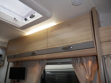 Elddis Majestic 2017 115 - Thumb 35