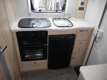 Elddis Majestic 2017 115 - Thumb 39