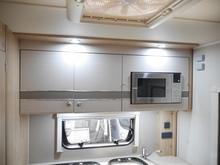 Elddis Majestic 2017 115 - Thumb 47