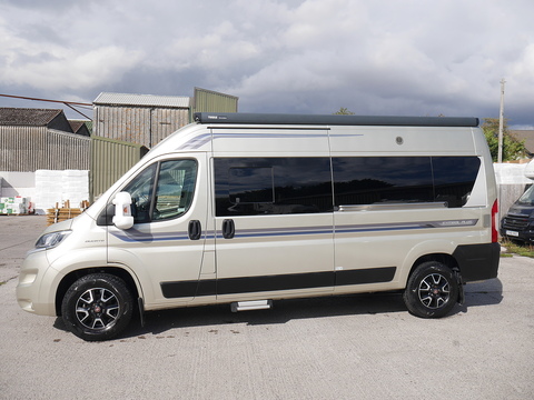 Plus 2300 Campervan Automatic Diesel
