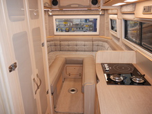 IH Motorhomes N680 2021 CRL - Thumb 44