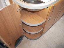 Auto-Trail Frontier 2015 Arapaho - Thumb 43
