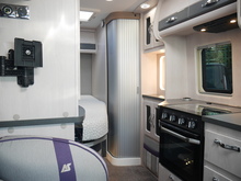 Auto-Sleeper Kingham 2023 - Thumb 26
