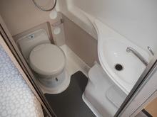 Auto-Sleeper Kingham 2023 - Thumb 57