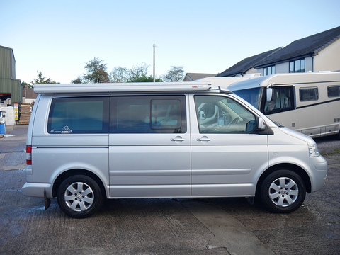 SE 2.5 Campervan Automatic Diesel