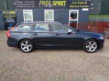 Volvo V90 D4 R-Design 