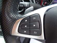 Mercedes-Benz SLC SLC200 AMG Line 