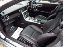 Mercedes-Benz SLC SLC200 AMG Line 