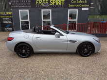 Mercedes-Benz SLC SLC200 AMG Line 