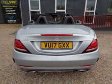 Mercedes-Benz SLC SLC200 AMG Line 