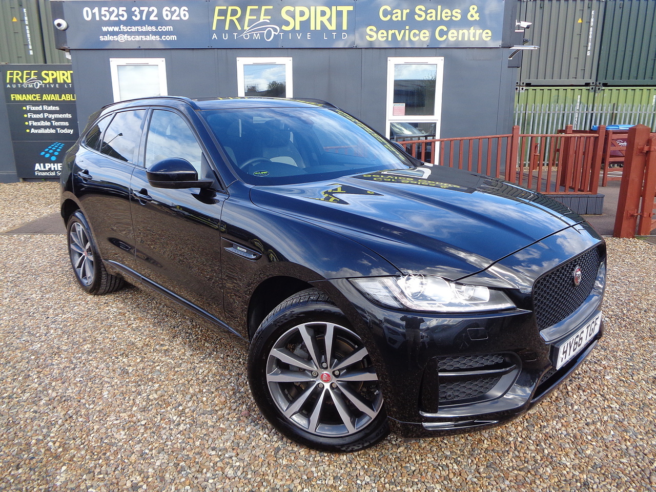 2016 Jaguar F-Pace