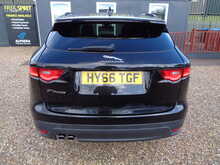 Jaguar F-PACE D180 R-Sport 