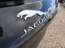 Jaguar F-PACE D180 R-Sport 