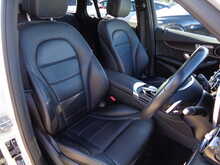 Mercedes-Benz GLC GLC250d AMG Line 