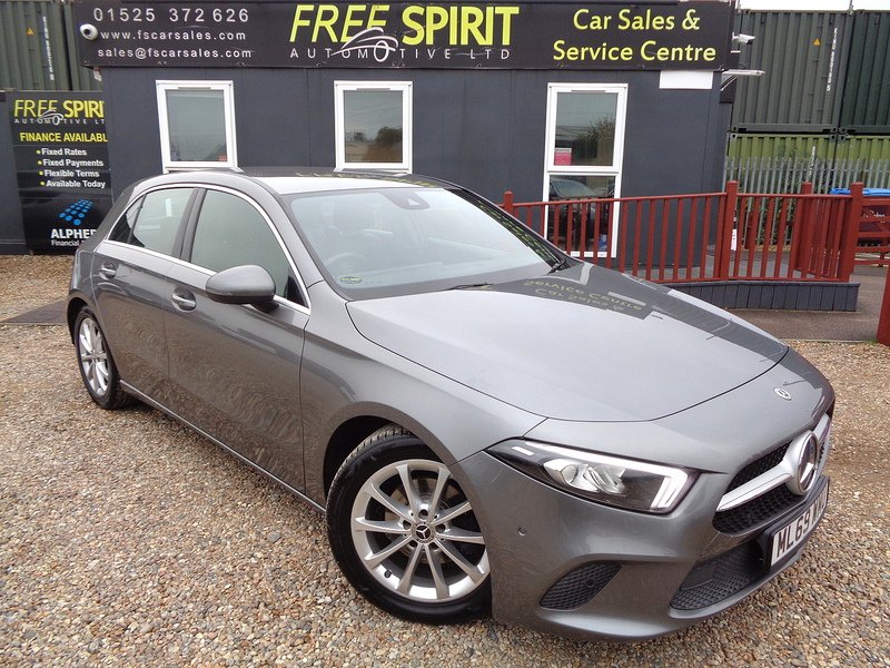 1.5 A180d Sport (Executive) Hatchback 5dr Diesel 7G-DCT Euro 6 (s/s) (116 ps)