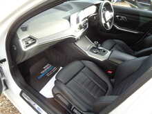 BMW 3 Series 320d MHT M Sport 