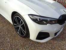 BMW 3 Series 320d MHT M Sport 