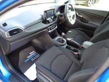 Hyundai i30 T-GDi SE Nav 