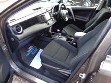 Toyota RAV4 VVT-h Business Edition Plus 