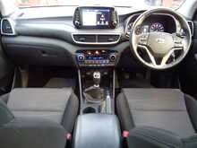 Hyundai TUCSON GDi SE Nav 