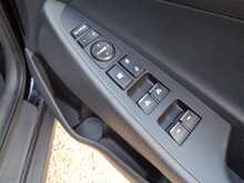 Hyundai TUCSON GDi SE Nav 