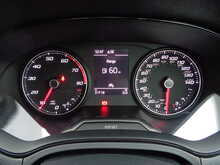 SEAT Arona TSI SE Technology 