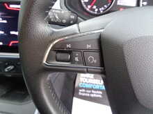 SEAT Arona TSI SE Technology 