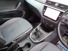 SEAT Arona TSI SE Technology 