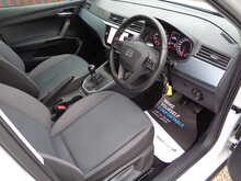 SEAT Arona TSI SE Technology 