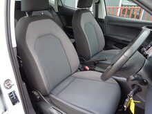 SEAT Arona TSI SE Technology 