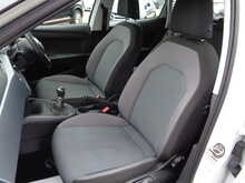 SEAT Arona TSI SE Technology 