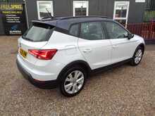 SEAT Arona TSI SE Technology 