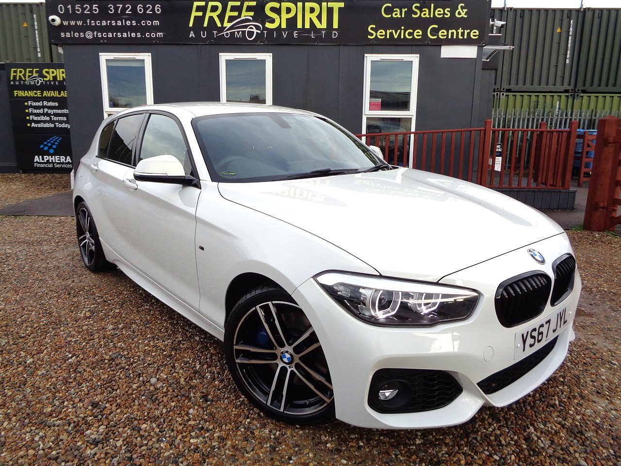 BMW 1.5 118i M Sport Shadow Edition Hatchback 5dr Petrol Auto Euro 6 (s/s) (136 ps)