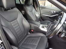 BMW 3 Series 320d MHT M Sport 