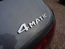 Mercedes-Benz GLC GLC220d Sport 