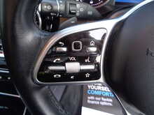 Mercedes-Benz GLC GLC220d Sport 