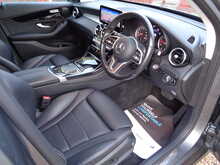 Mercedes-Benz GLC GLC220d Sport 