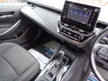 Toyota Corolla VVT-h Icon 