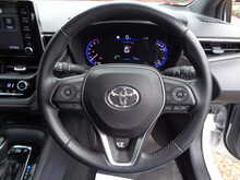 Toyota Corolla VVT-h Icon 