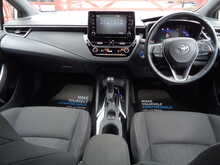 Toyota Corolla VVT-h Icon 