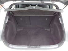 Toyota Corolla VVT-h Icon 